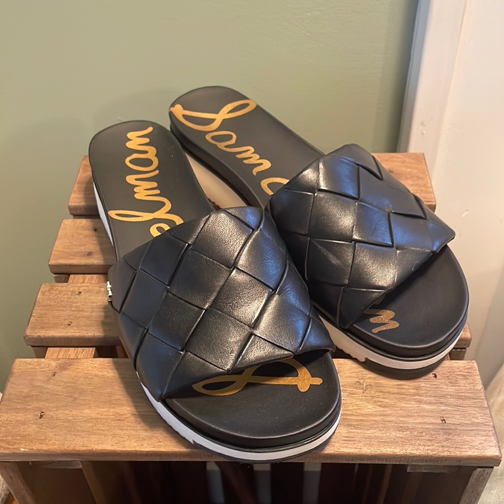 Same Edelman black slides